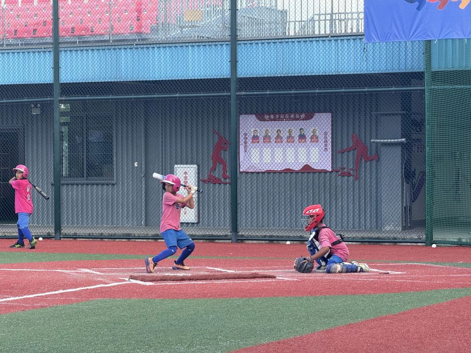 活动将于, 训练场上
