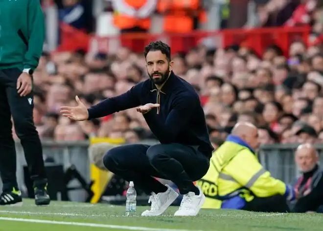 罗马诺更新, 库尼亚等球