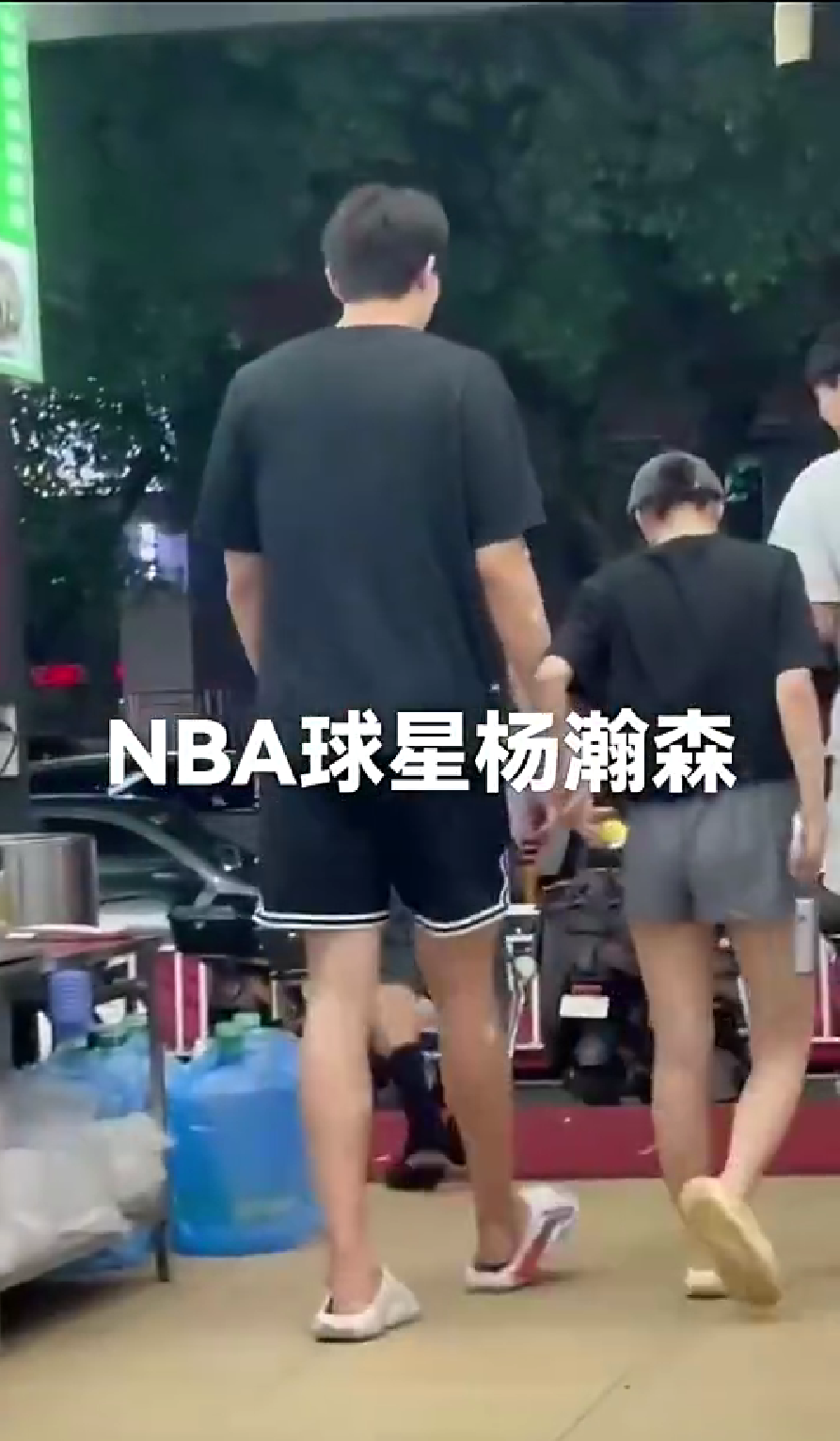 他的漂亮女, kCaey, 吃归吃 他的漂亮女, kCaey, 吃归吃