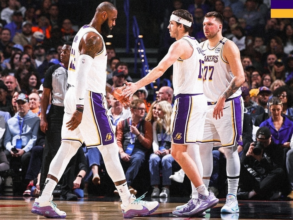 BPWaJ, 核心, 詹姆斯和奥 BPWaJ, 核心, 詹姆斯和奥