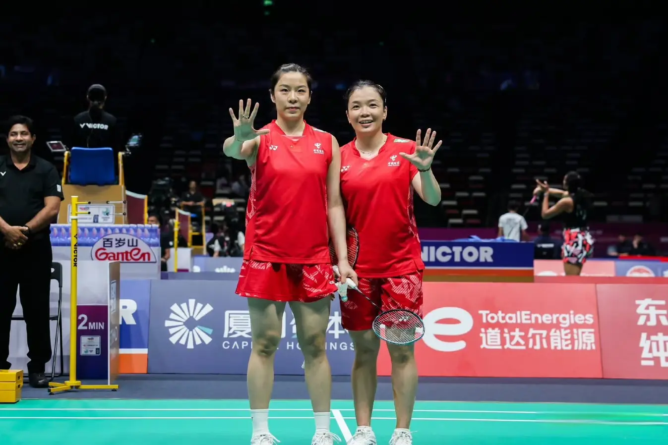 继续打比赛 继续打比赛